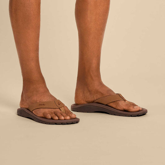 OluKai Men | ‘Ohana Men's Best Selling Beach Sandals - Tan / Dark Java