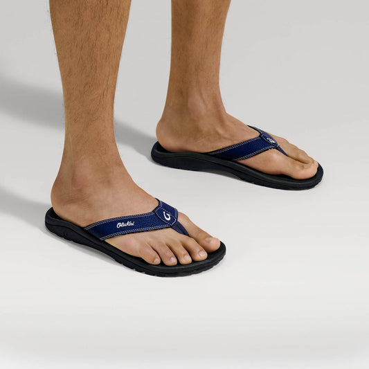 OluKai Men | ‘Ohana Men's Beach Sandals - Navy / Onyx