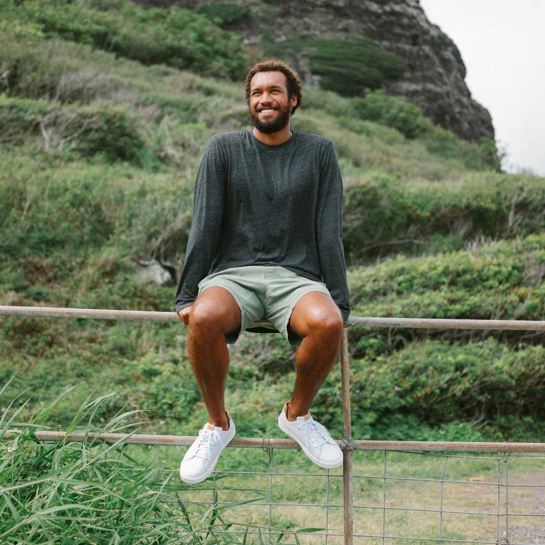 OluKai Men | Lae‘ahi Lī ‘Ili Men's Leather Sneakers - Bright White