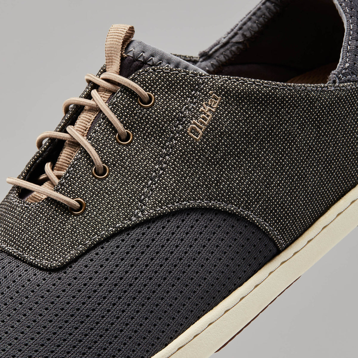 OluKai Men | Nohea Moku Men's Boat Shoes - Charcoal / Clay