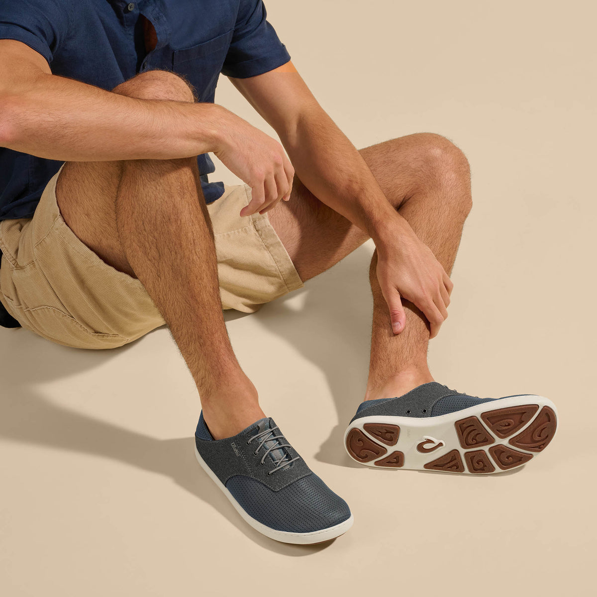 OluKai Men | Nohea Moku Men's Boat Shoes - Charcoal / Clay