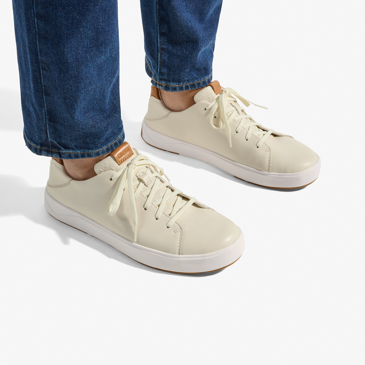 OluKai Men | Lae‘ahi Lī ‘Ili Men's Leather Sneakers - Tapa
