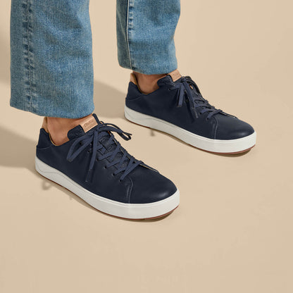 OluKai Men | Lae‘ahi Lī ‘Ili Men's Leather Sneakers - Trench Blue