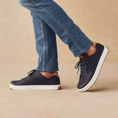 OluKai Men | Lae‘ahi Lī ‘Ili Men's Leather Sneakers - Trench Blue