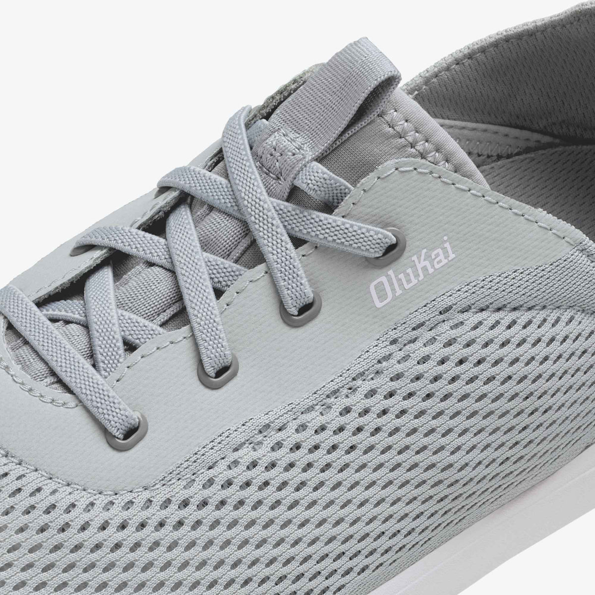 OluKai Men | Moku Pae - Cloud Grey / Ash