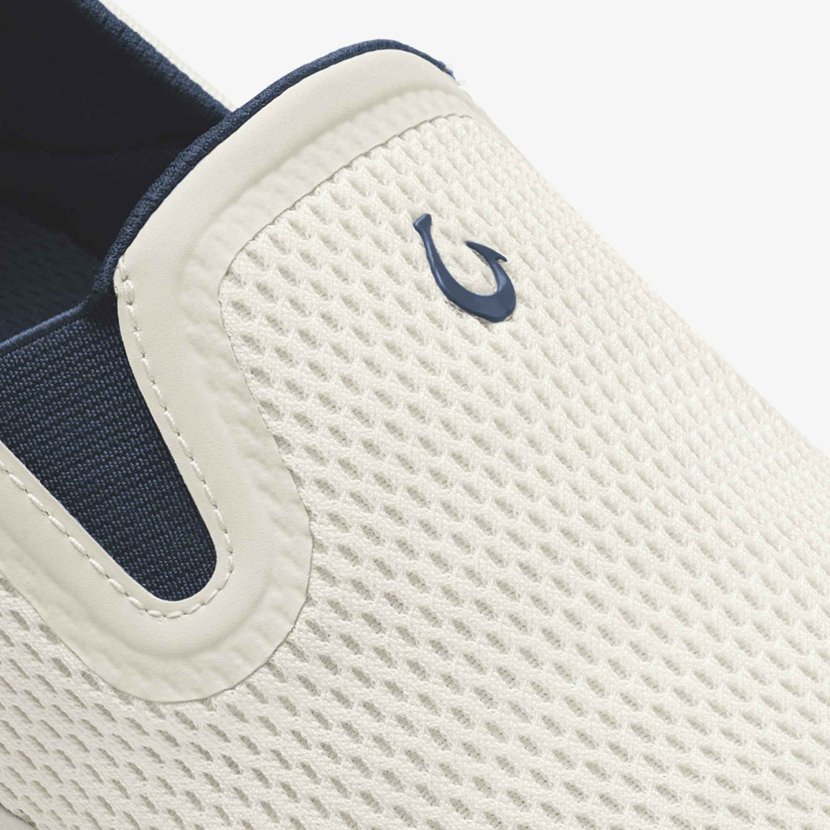 OluKai Men|New Arrivals | Moku Slip-on - White Sand / Trench Blue