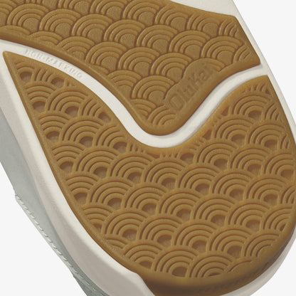 OluKai Men|New Arrivals | Lae'ahi Nui - Cloud Grey / Tan