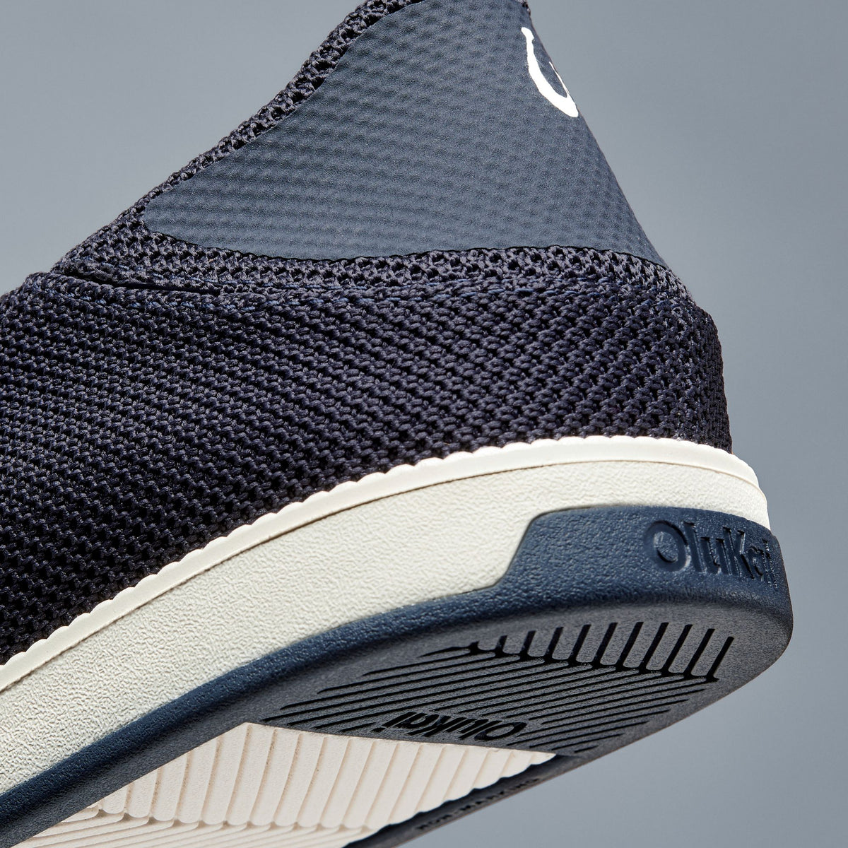 OluKai Men | Kākaha Mesh Men‘s Slip-On Shoes - Navy