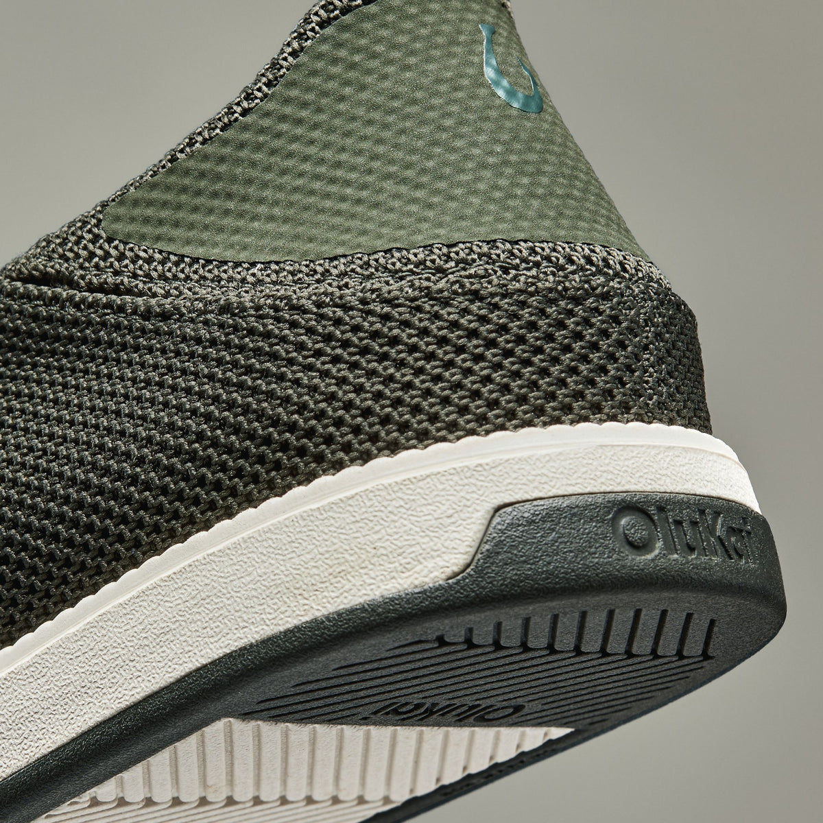OluKai Men | Kākaha Mesh Men‘s Slip-On Shoes - Nori