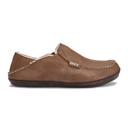 OluKai Men | Moloā Men's Leather Slippers - Toffee / Dark Wood