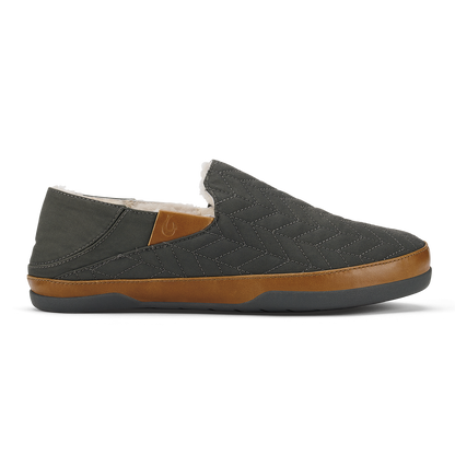 OluKai Men | Hanohano Men’s Waxed Canvas Slippers - Dark Shadow