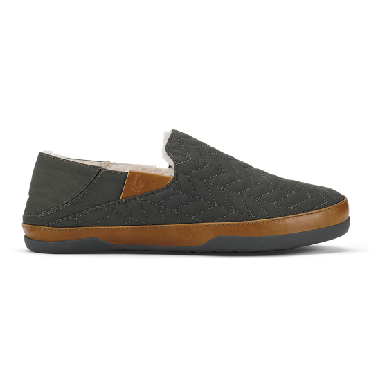 OluKai Men | Hanohano Men’s Waxed Canvas Slippers - Dark Shadow