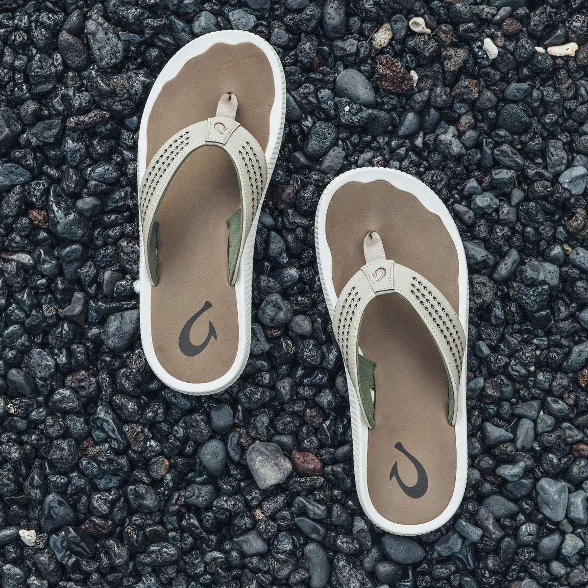 OluKai Men | Ulele Men's Water-Ready Beach Sandals - Clay / Mustang