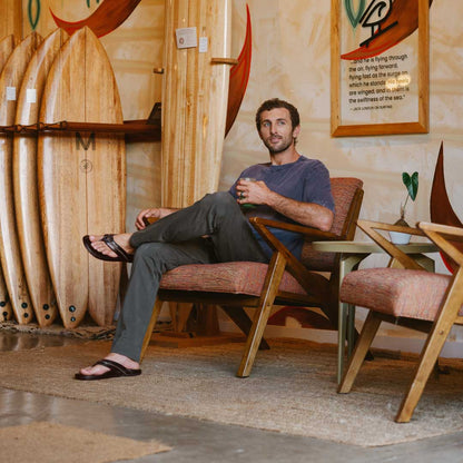 OluKai Men | Mea Ola Men's Leather Beach Sandals - Dark Java