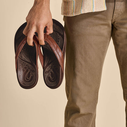 OluKai Men | Hiapo - Rum / Dark Wood Men’s Leather Beach Sandals