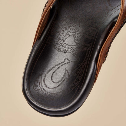 OluKai Men | Mea Ola Men's Leather Sandals - Tan / Dark Java