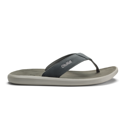 OluKai Men | Pili - Rock / Ash