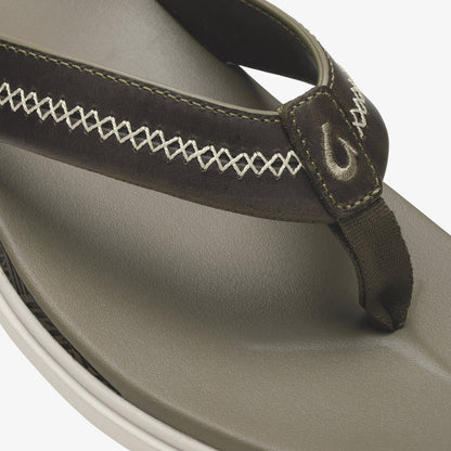 OluKai Men | Shoreline - Mustang / Clay
