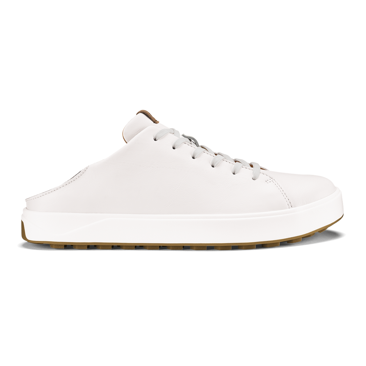OluKai Men|New Arrivals | Wai‘alae - White / Tan