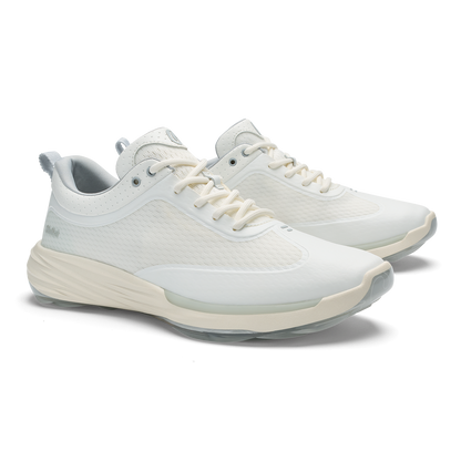 OluKai Men | Mākena WP - White / White