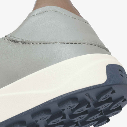 OluKai Men|New Arrivals | Wai‘alae - Grey Fog / Tan