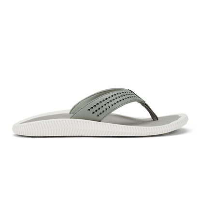 OluKai Men | Ulele Golf Men’s Golf Sandals - Ash