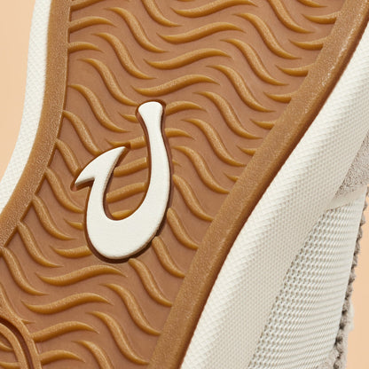 OluKai Women | Kaulele Mesh - Tapa / White Sand
