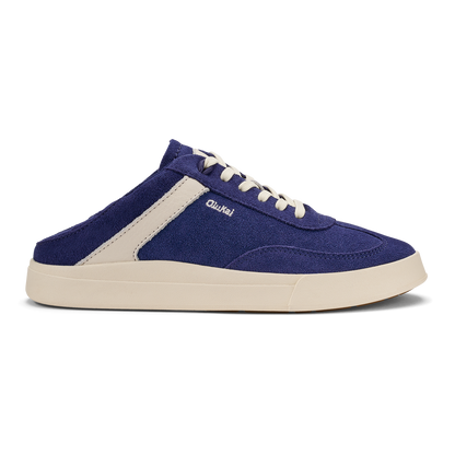 OluKai Women | Hā‘upu Women’s Leather Sneakers - Navy / Off White