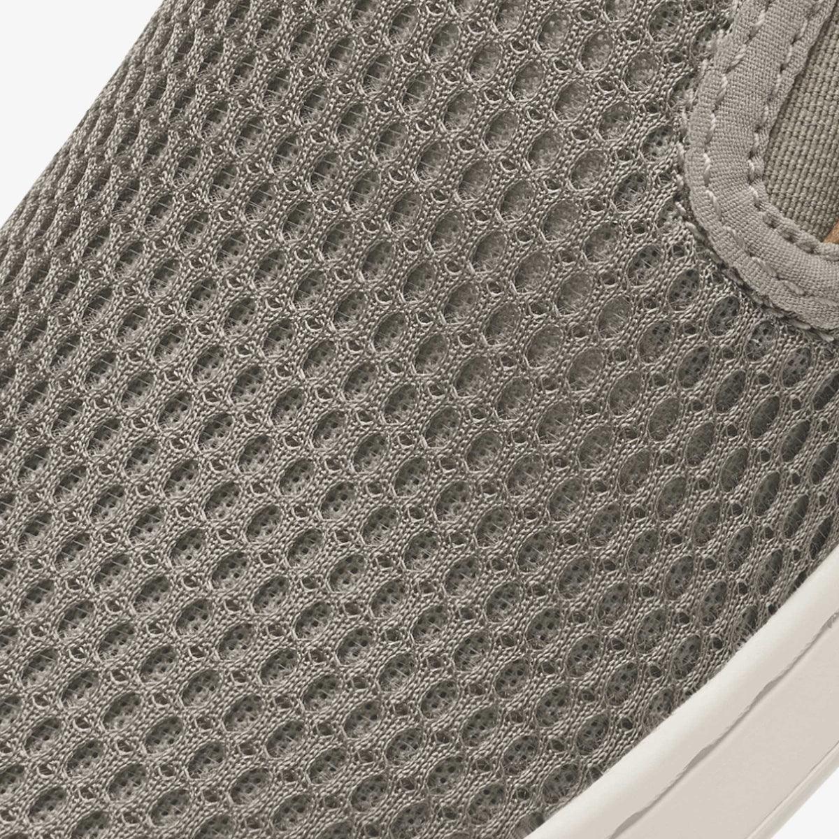 OluKai Women | Pehuea - Taupe Grey / Taupe Grey
