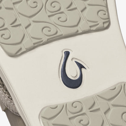OluKai Women | Pehuea - Taupe Grey / Taupe Grey