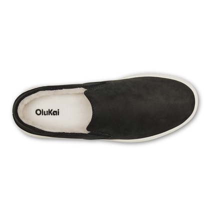 OluKai Women | Pehuea Cozy - Lava Rock