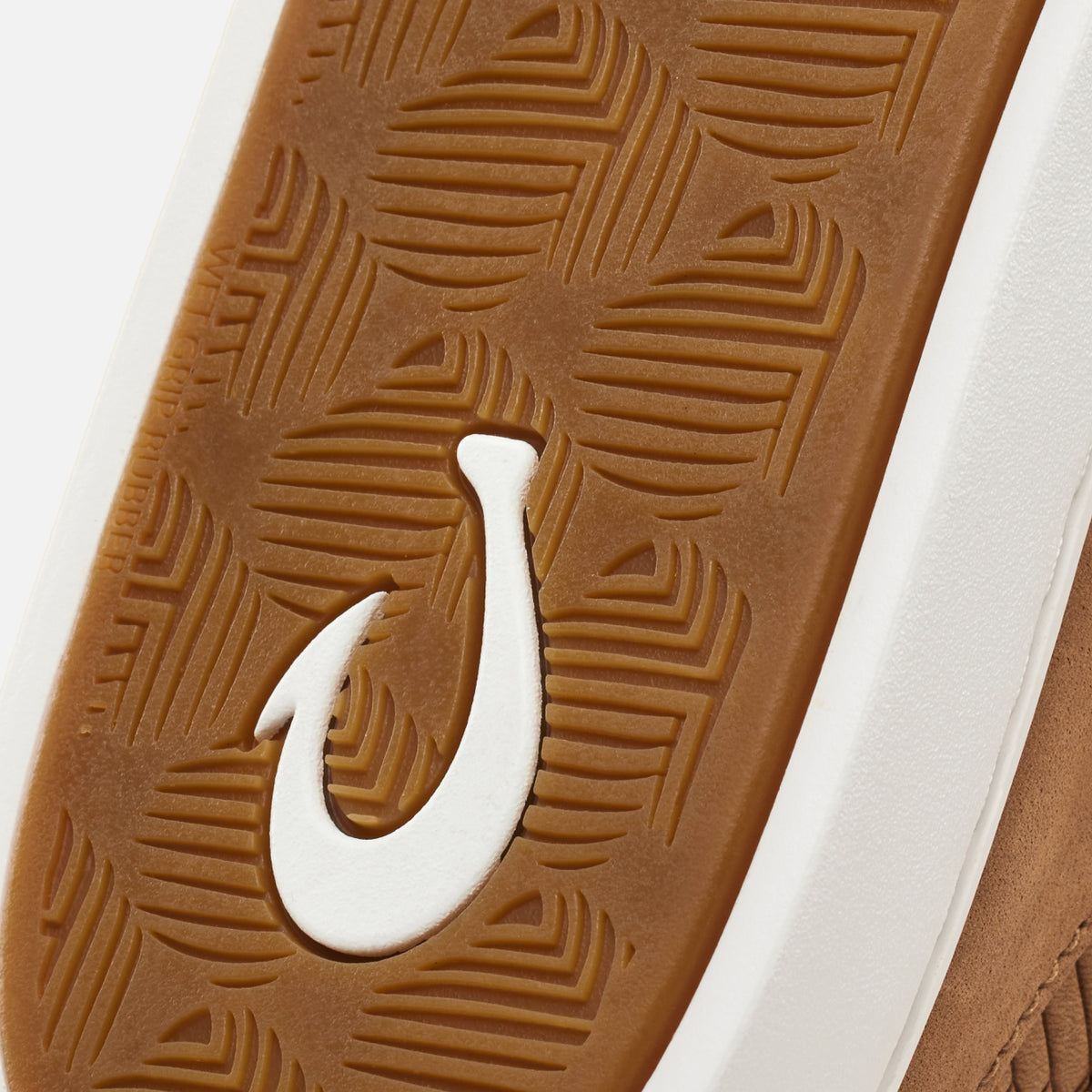 OluKai Women | Pehuea Leather - Sahara / Toffee | Olukai