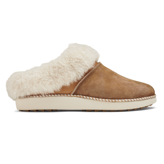 OluKai Women | Ku‘i Women‘s Slip-On Slippers - Tan / Bone