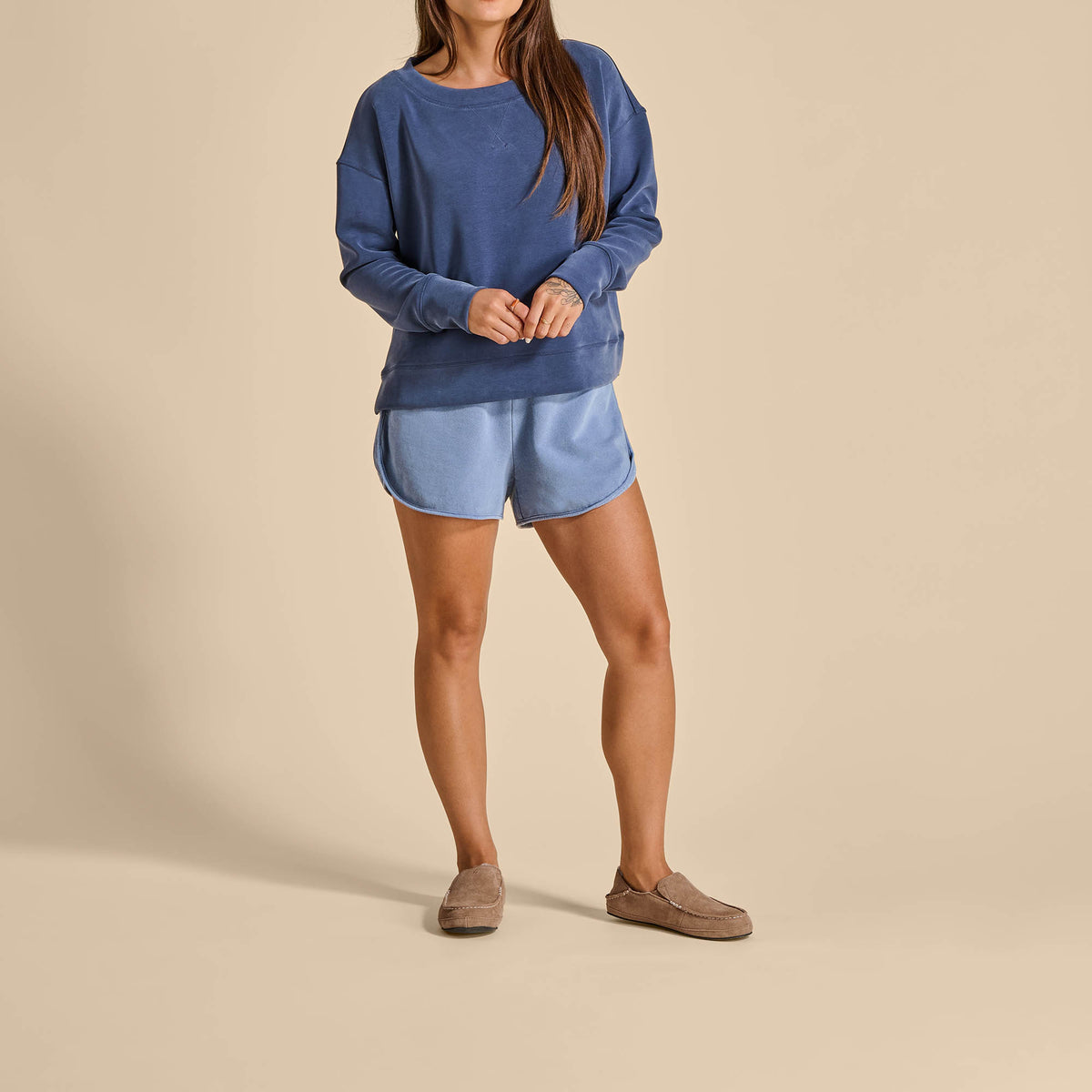 OluKai Women | Nohea Women's Leather Slippers - Tan