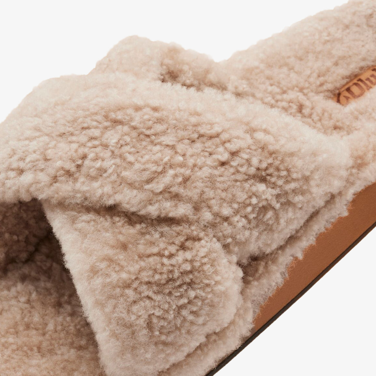 OluKai Women | Hila Heu Women’s Slide Slipper Sandals - Tan
