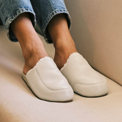 OluKai Women | Kōnea Women’s Leather Slipper Mules - Bone