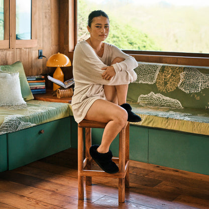 OluKai Women | Ku'i - Lava Rock / Lava Rock