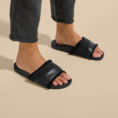 OluKai Women | Hō‘ala Slide Women’s Slide Slipper Sandals - Black