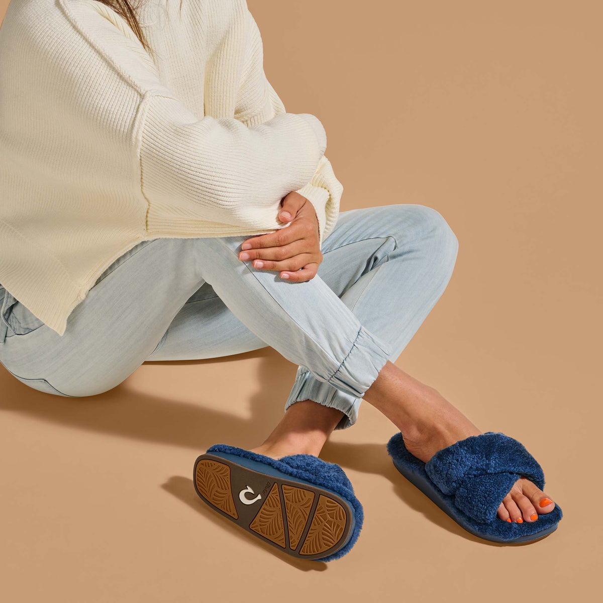 OluKai Women | Hila Heu Women’s Slide Slipper Sandals - Moonlit Ocean