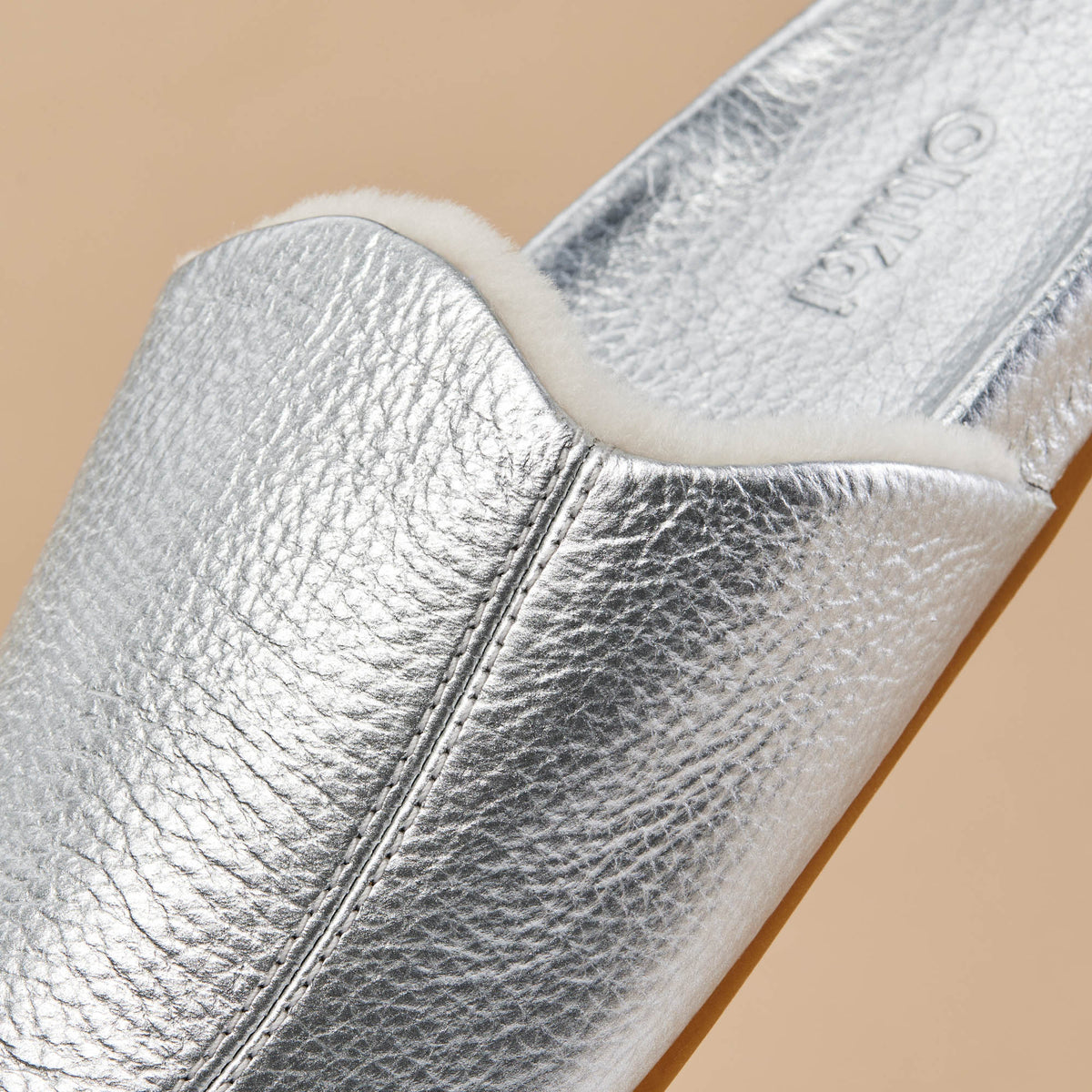 OluKai Women | Kōnea Women’s Leather Slipper Mules - Silver