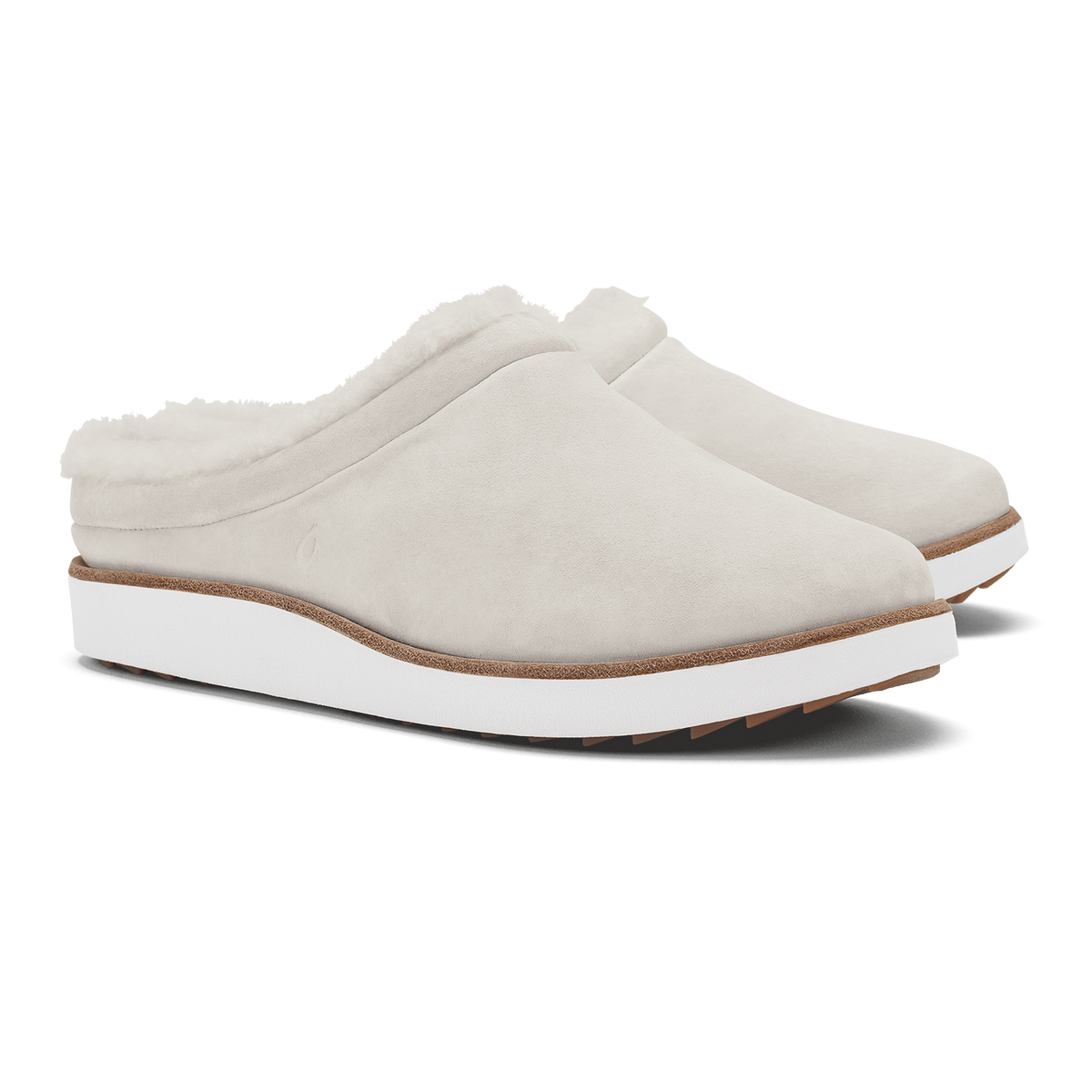 OluKai Women | Mani - Puka / Golden Sand