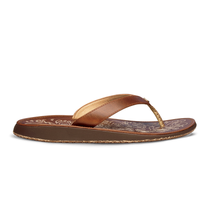 OluKai Women | Paniolo Women’s Leather Beach Flip Flops - Natural