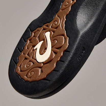 OluKai Women | ‘Ohana Women's Best Selling Beach Sandals - Black