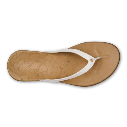 OluKai Women | Honu Women’s Leather Sandals - Bright White / Golden Sand