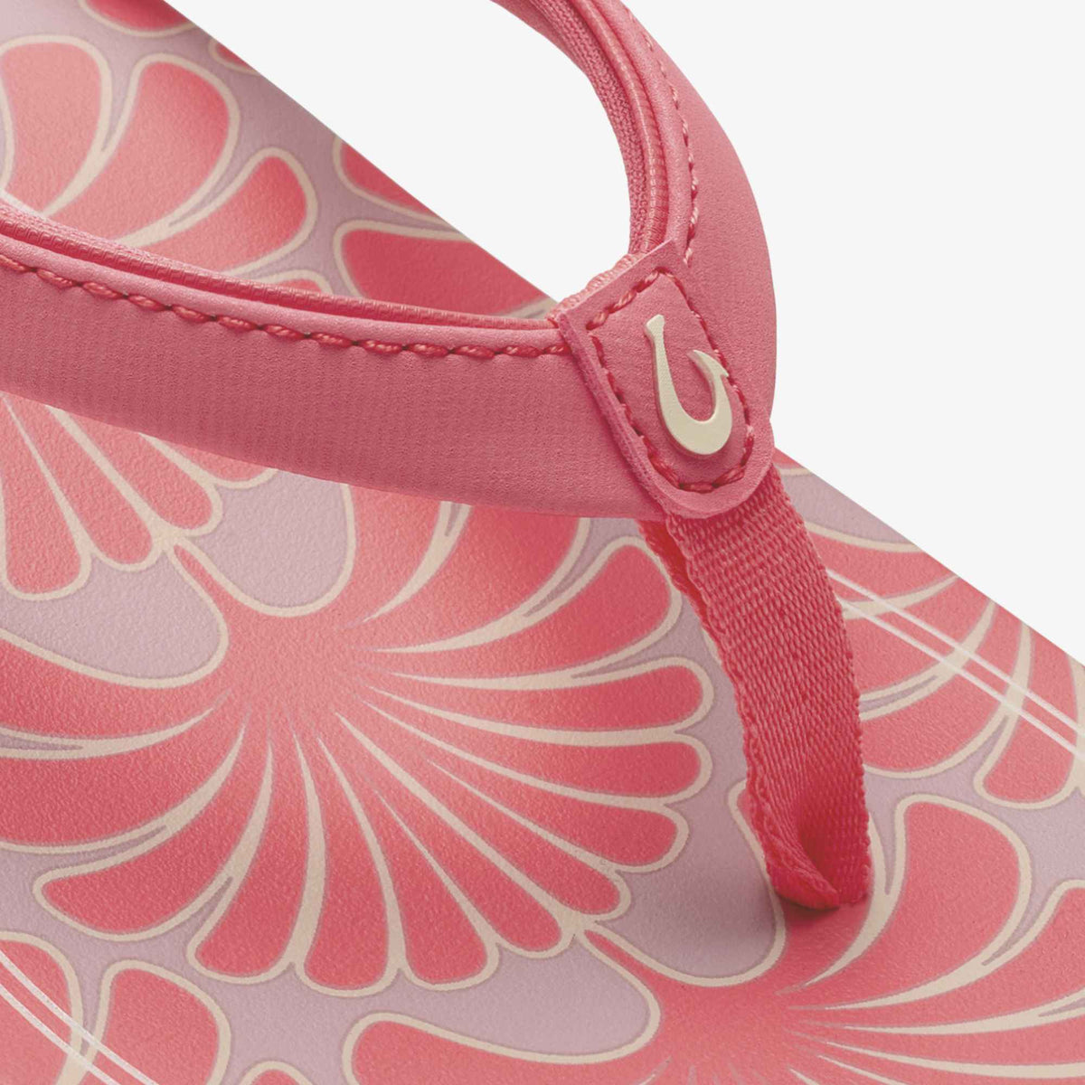 OluKai Women|New Arrivals | ‘Uiki - Hot Pink / Pa‘i