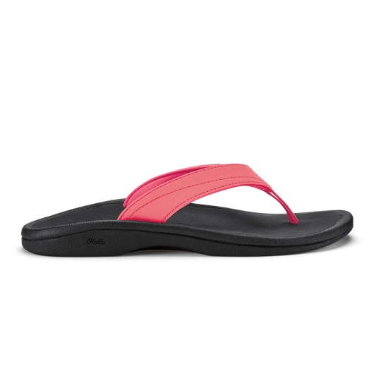 OluKai Women|New Arrivals | ‘Ohana - Hot Pink / Black