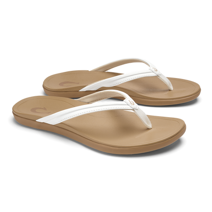 OluKai Women|New Arrivals | Ho‘opio Malua - Bright White / Warm Sand
