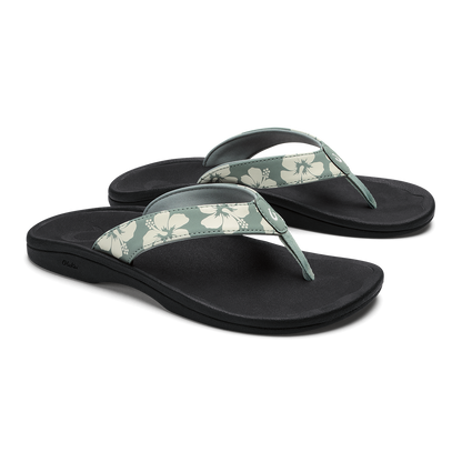 OluKai Women|New Arrivals | ‘Ohana - Silver Pine / Pua