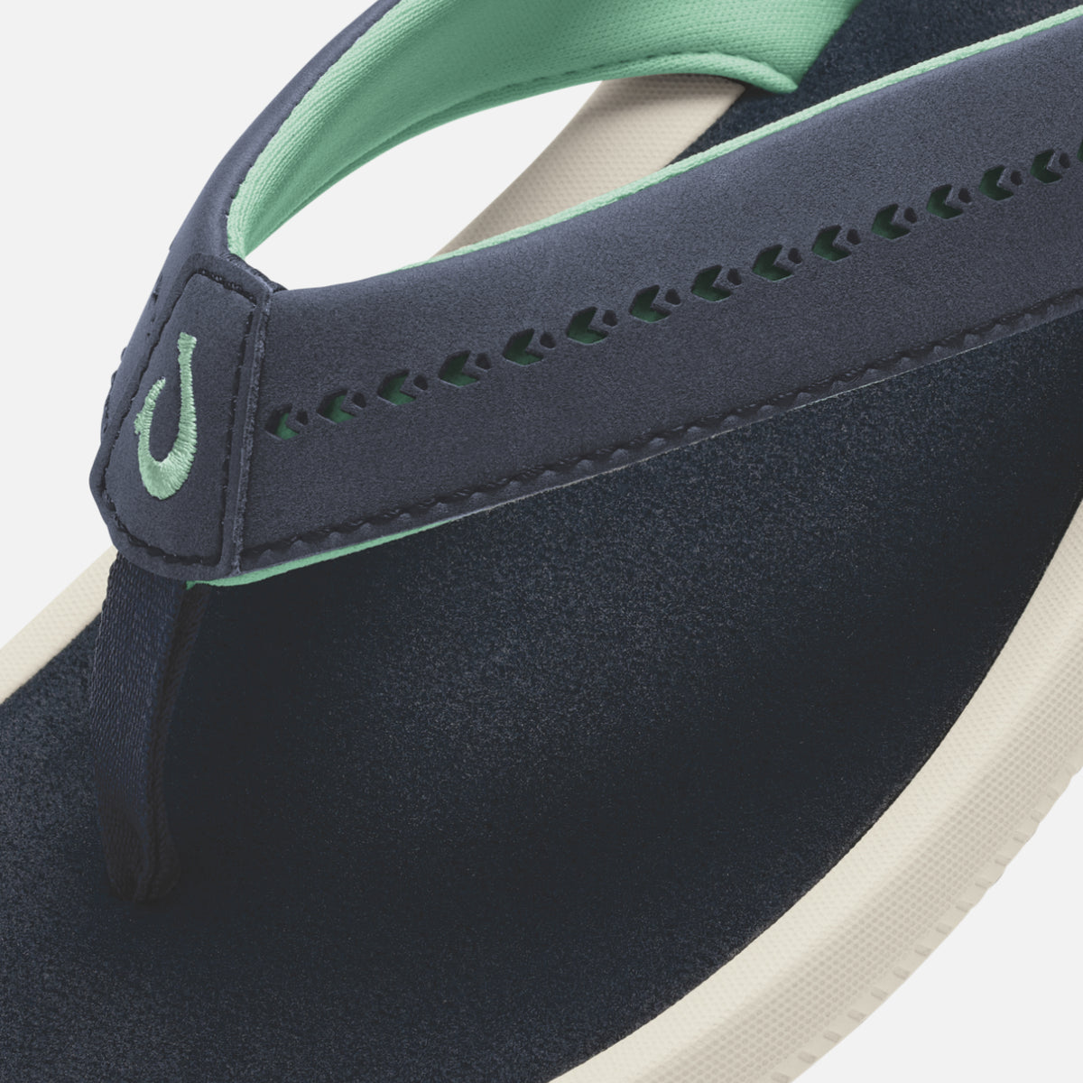 OluKai Women|New Arrivals | Ulele - Trench Blue / Trench Blue