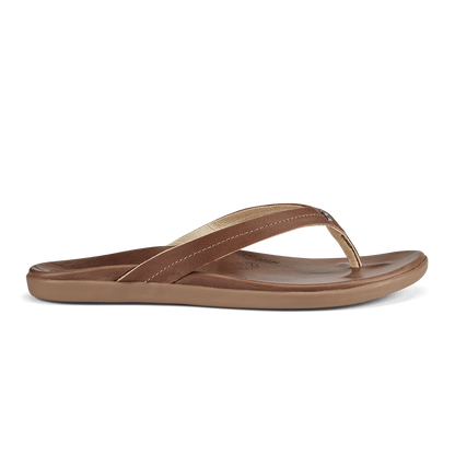 OluKai Women | Honu Women’s Leather Beach Sandals - Tan
